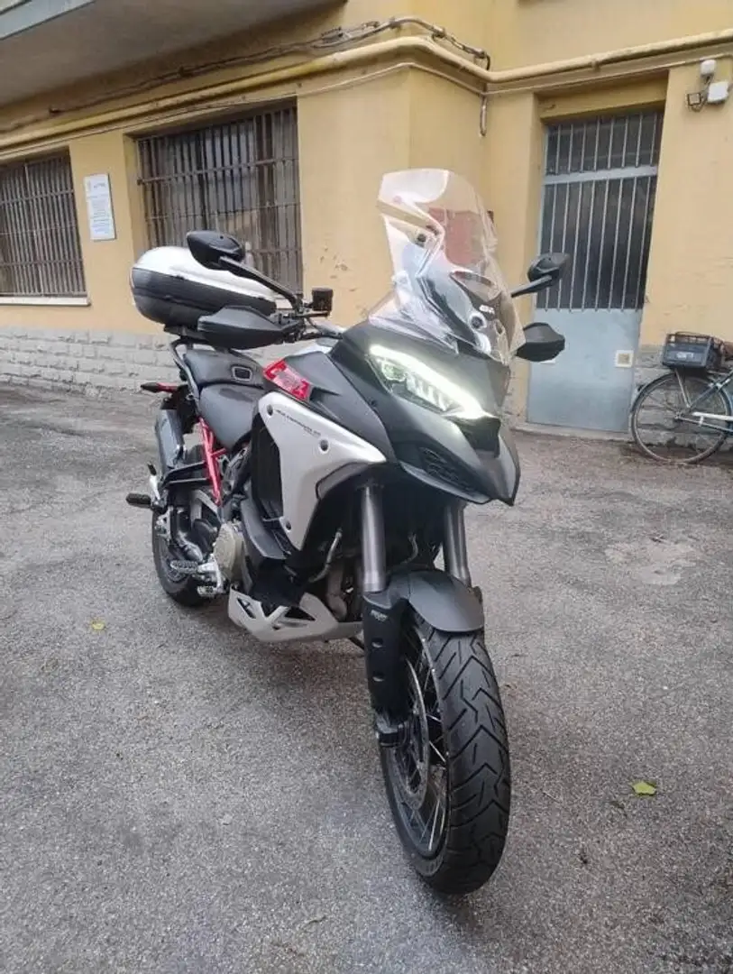 Ducati Multistrada V4 Rally Bianco - 2