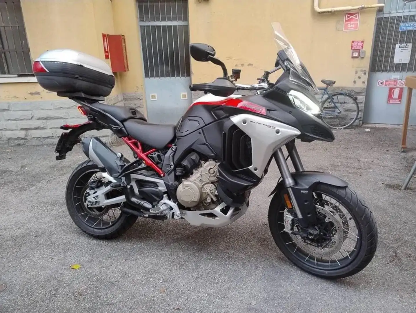 Ducati Multistrada V4 Rally Bianco - 1