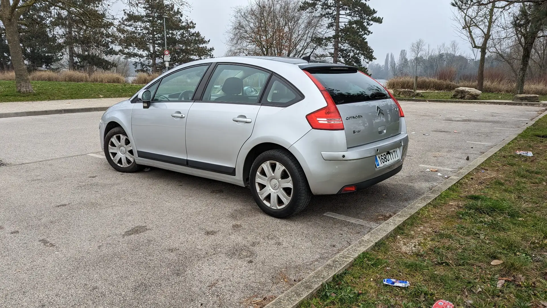 Citroen C4 HDi 90 FAP Style - 1
