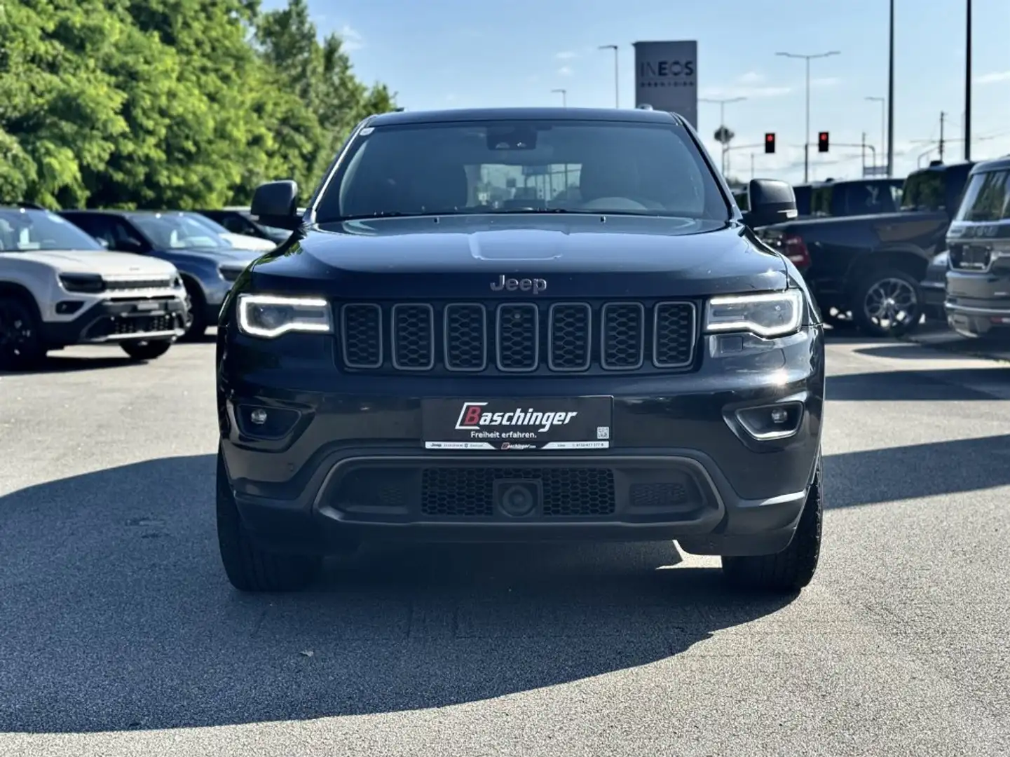 Jeep Grand Cherokee 3,0 V6 CRD Trailhawk Schwarz - 2