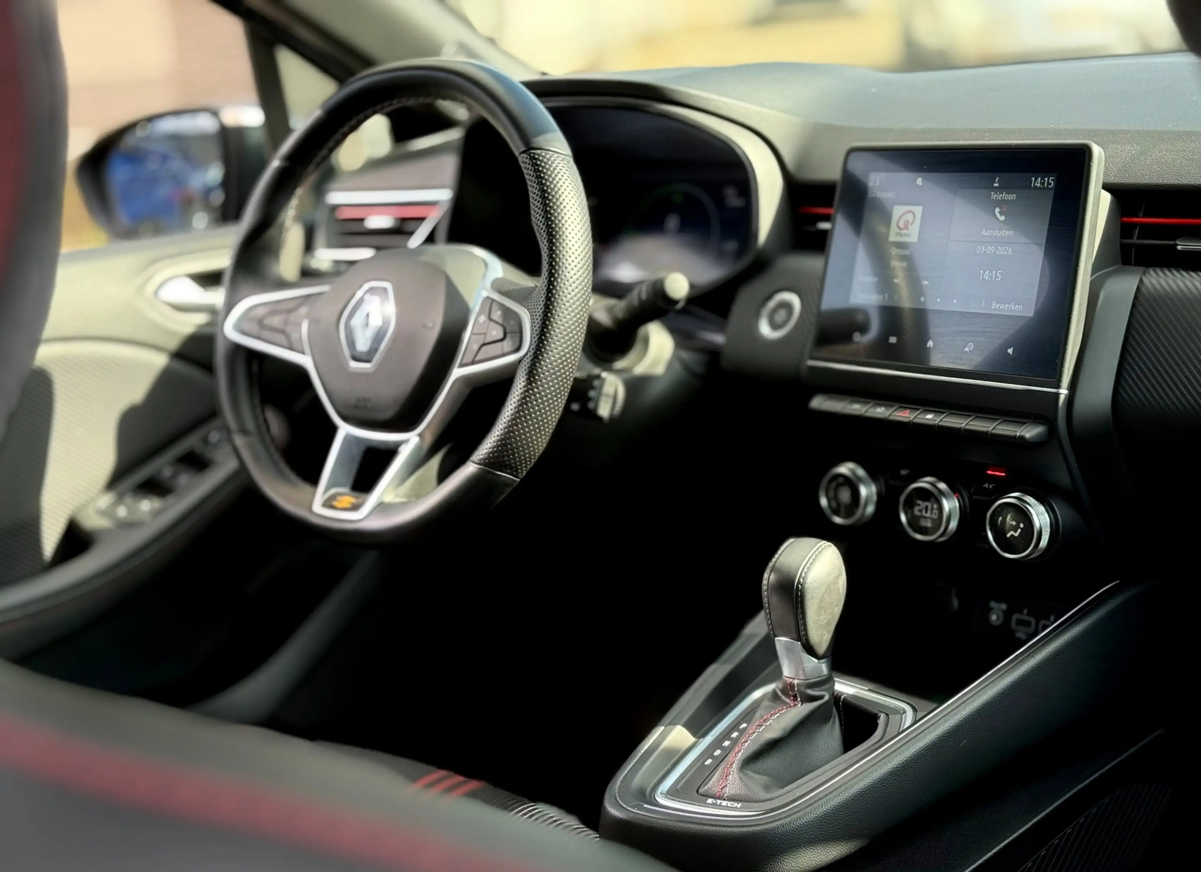 Renault Clio 1.6 E-Tech Hybrid 140 R.S. Line | Airco | Parkeers — photo 4