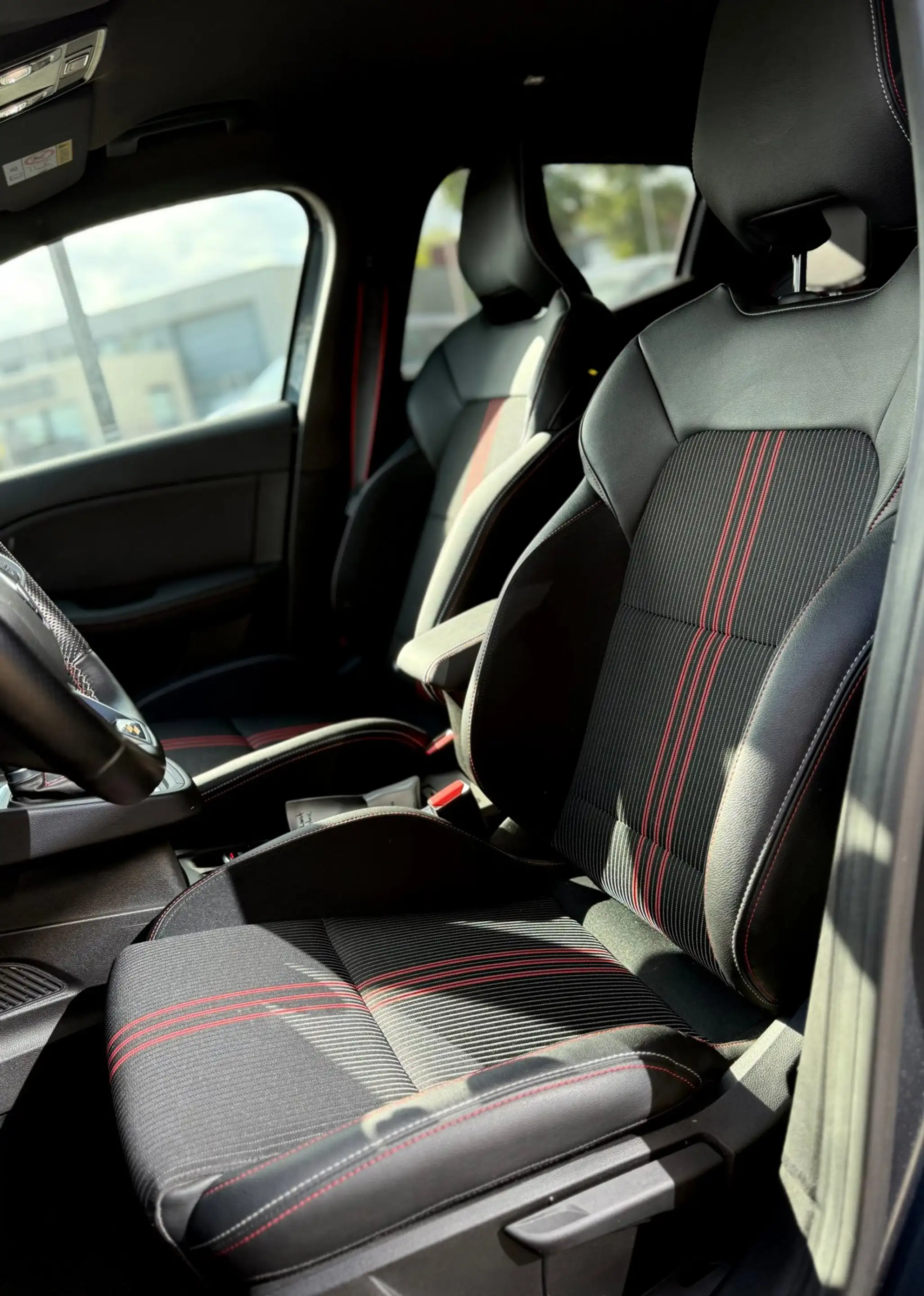 Renault Clio 1.6 E-Tech Hybrid 140 R.S. Line | Airco | Parkeers — photo 6
