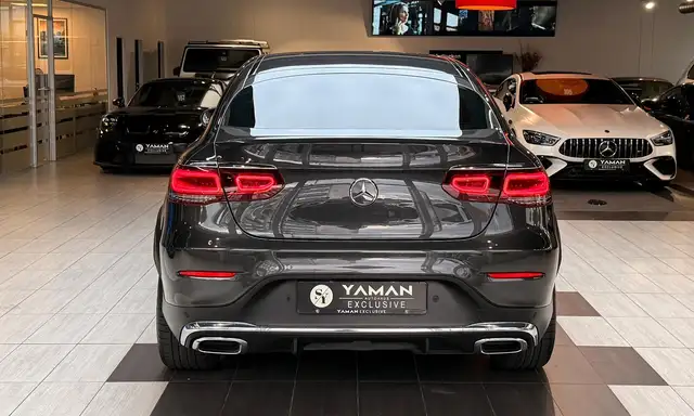 Mercedes-Benz GLC view 7
