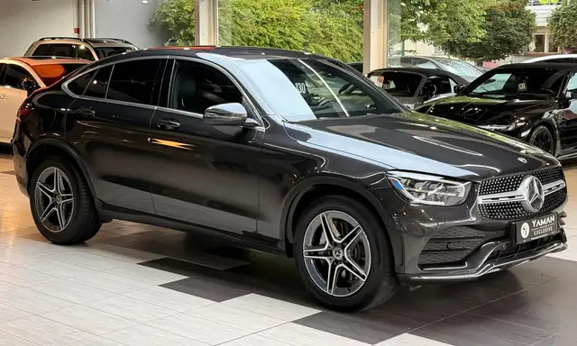 Mercedes-Benz GLC view 5