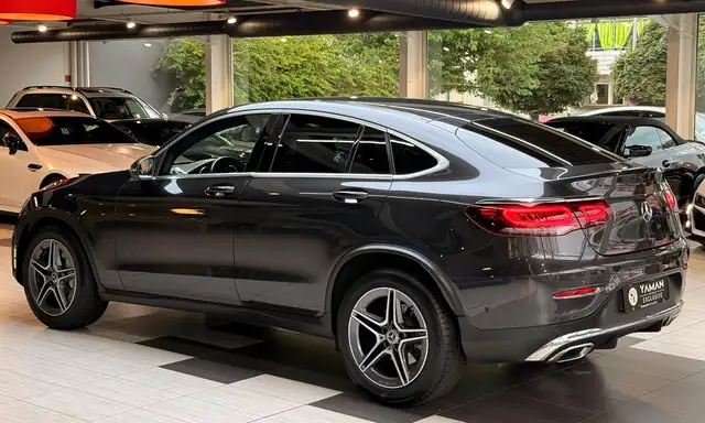 Mercedes-Benz GLC view 6