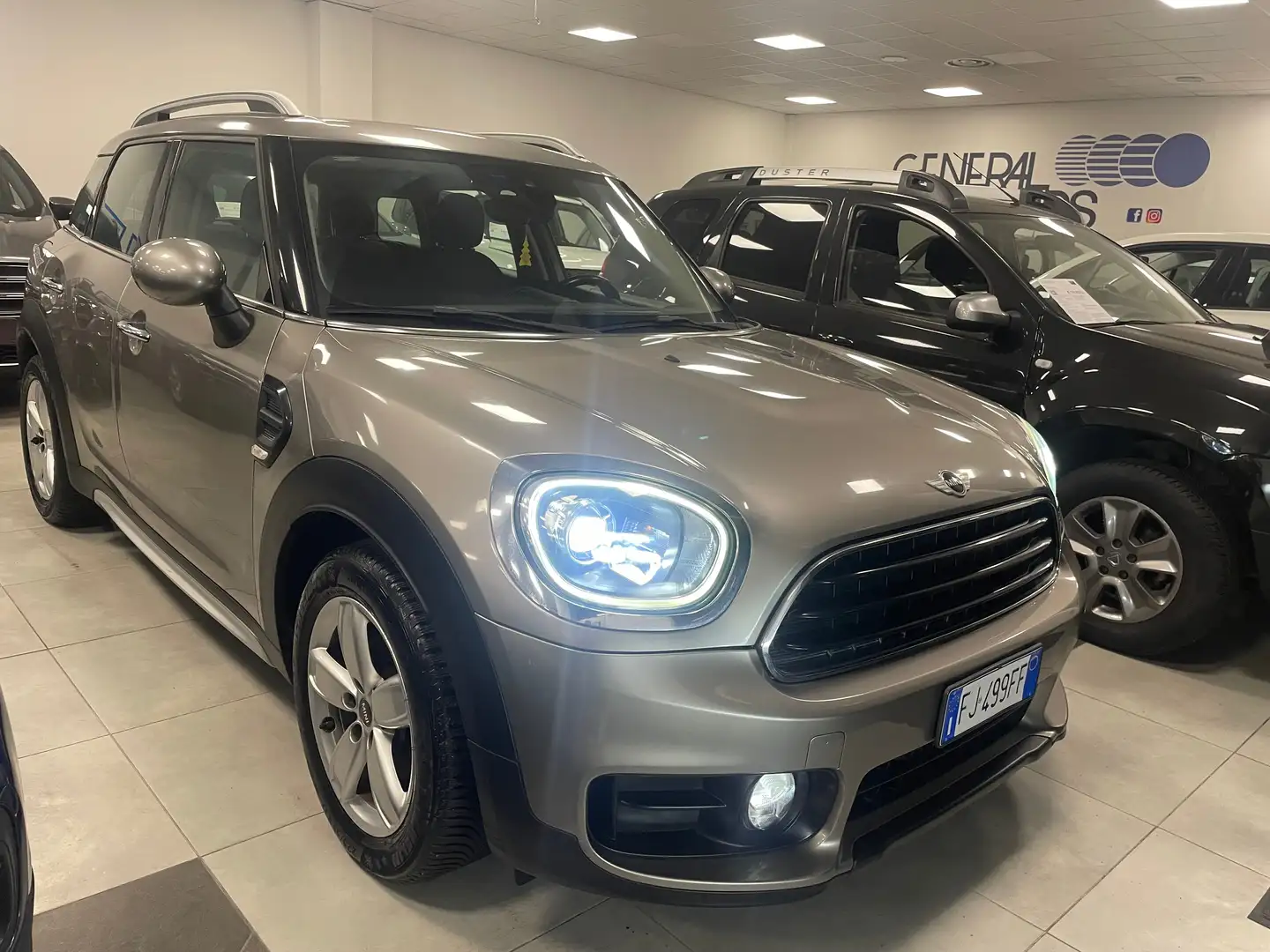 MINI One D Countryman F60 1.5D Business 116cv Grigio - 1