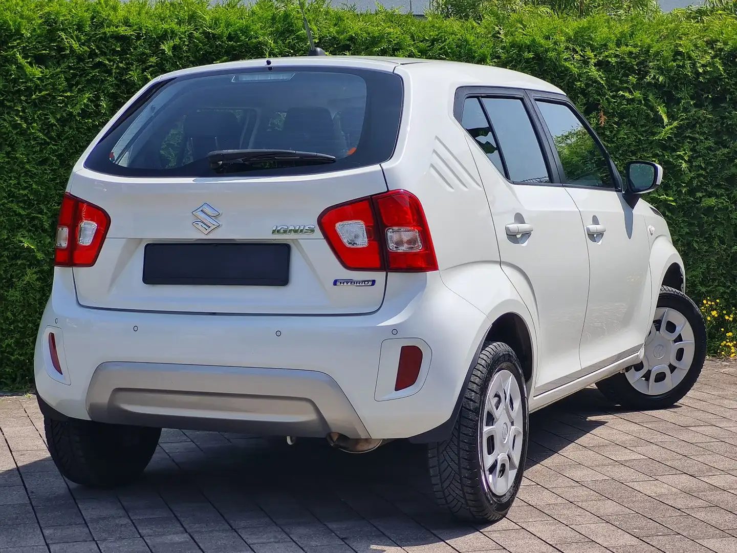 Suzuki Ignis 1.2 DUALJET HYBRID Club Weiß - 2