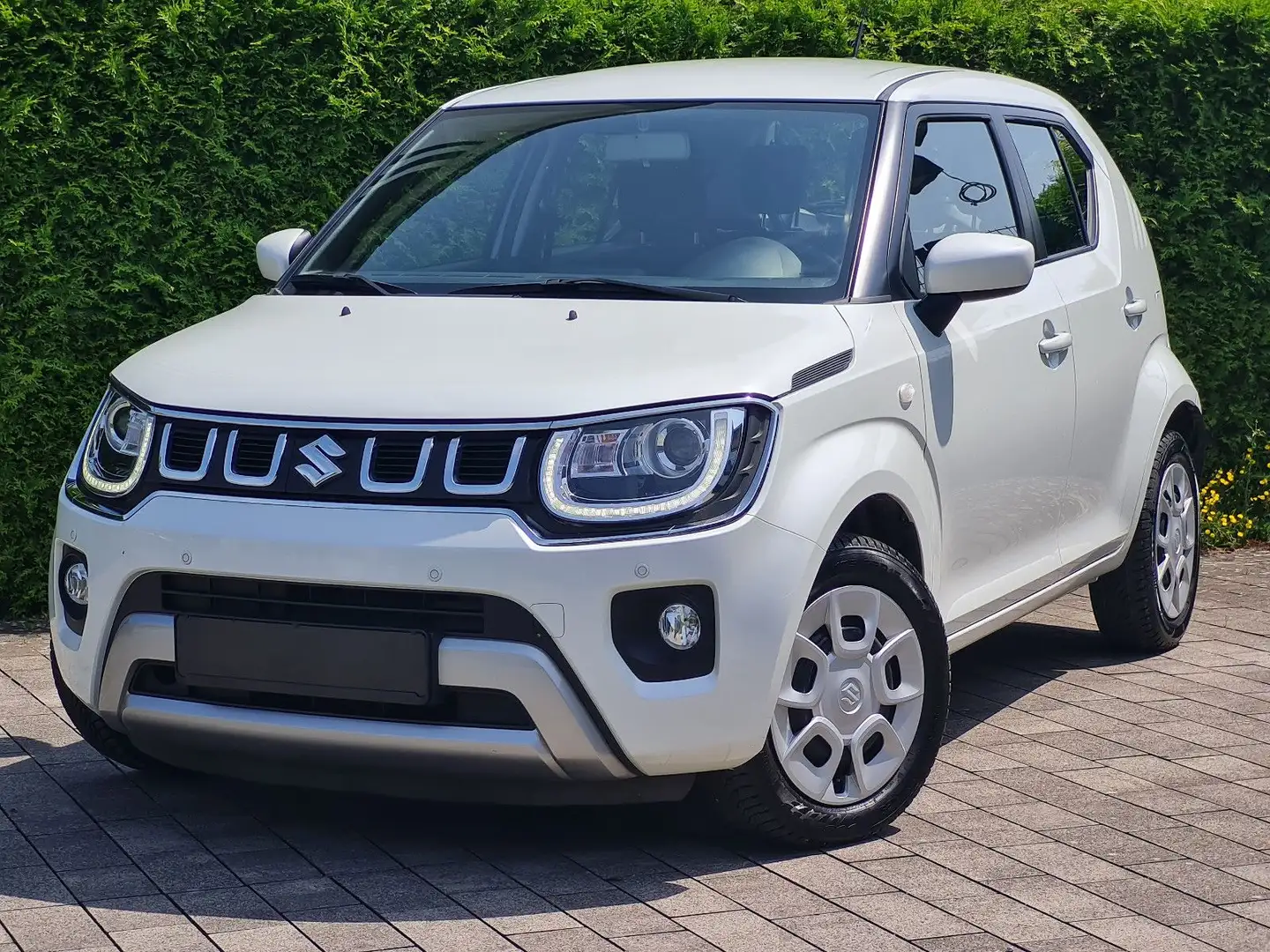 Suzuki Ignis 1.2 DUALJET HYBRID Club Weiß - 1