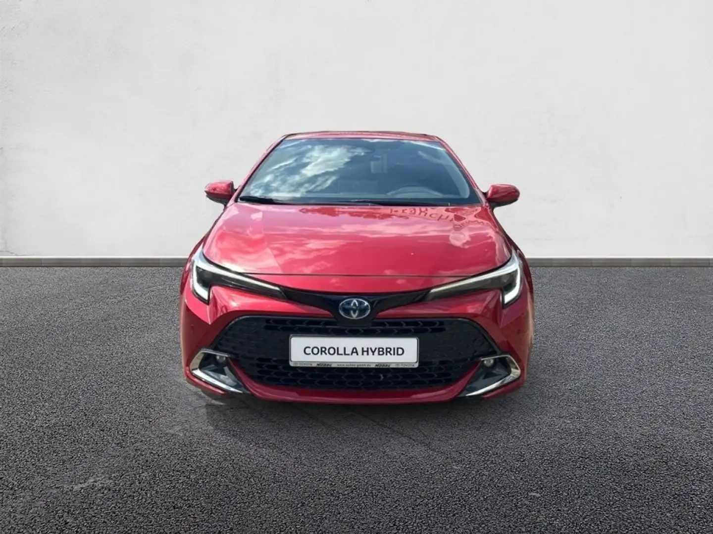 Toyota Corolla 1.8 Hybrid Team Deutschland crvena - 2
