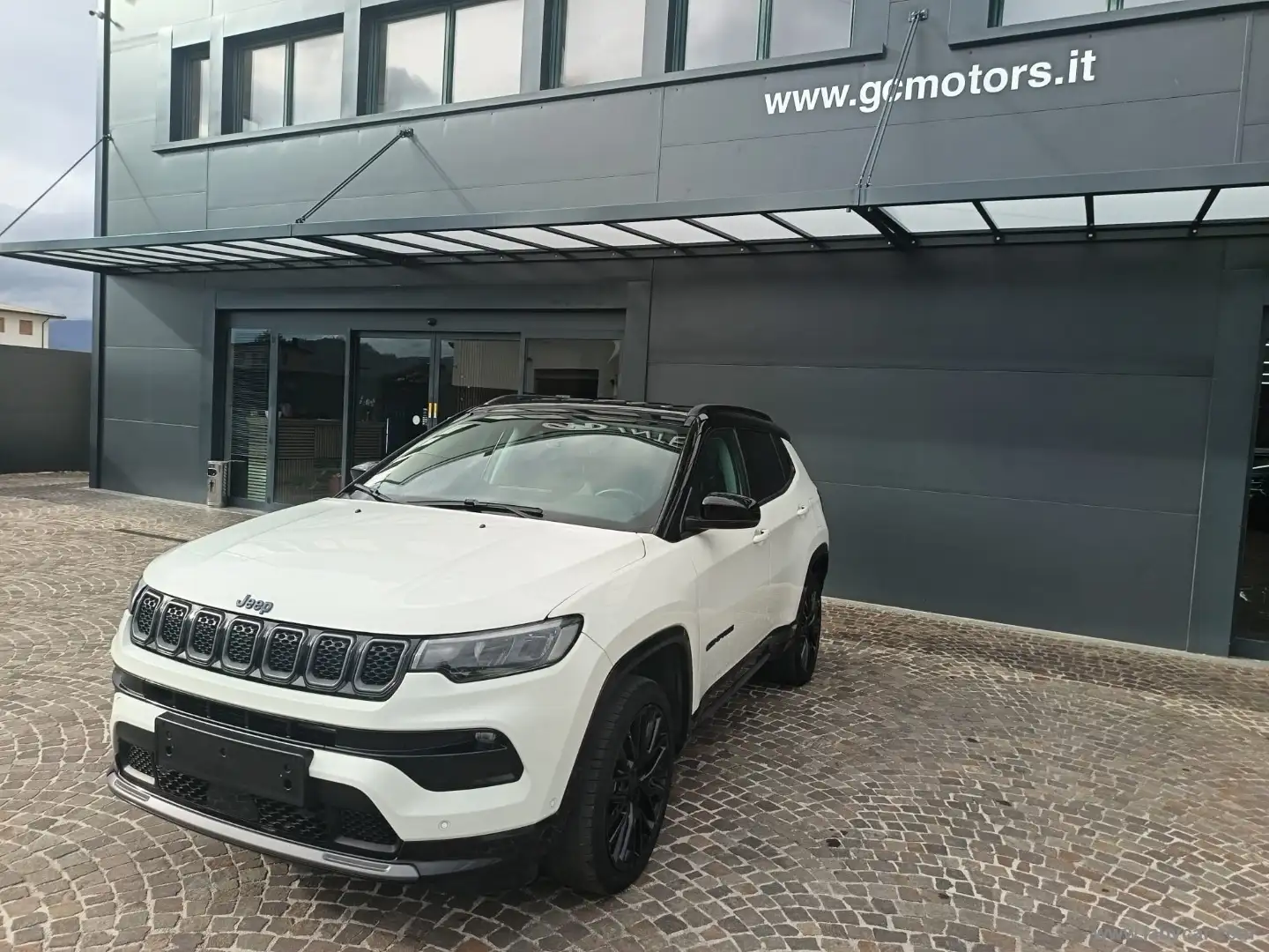 Jeep Compass 1.3 T4 240CV PHEV AT6 4xe S Bianco - 1