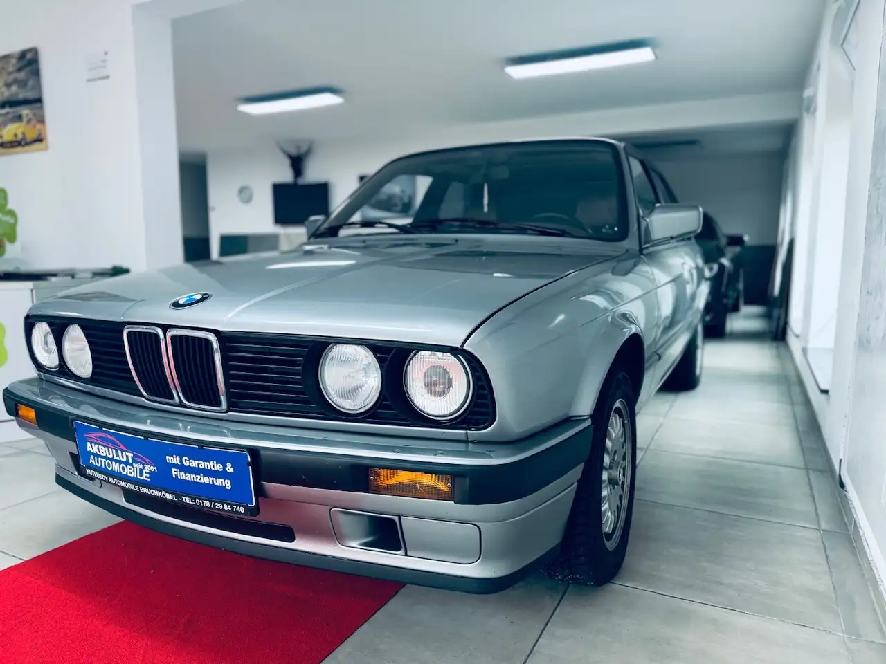 BMW 320i*Komplett Restauriert+Wertgutachten+H-Kenn*, foto 5