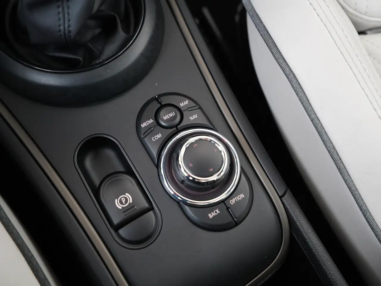 MINI Cooper 1.5 ALL4 Northwood SOH 94% Panoramadak Leder, миниатюра 14