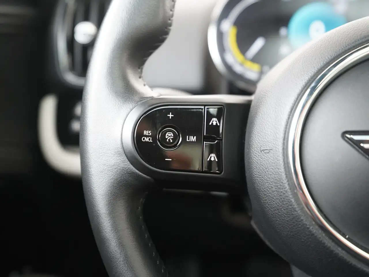 MINI Cooper 1.5 ALL4 Northwood SOH 94% Panoramadak Leder, миниатюра 9