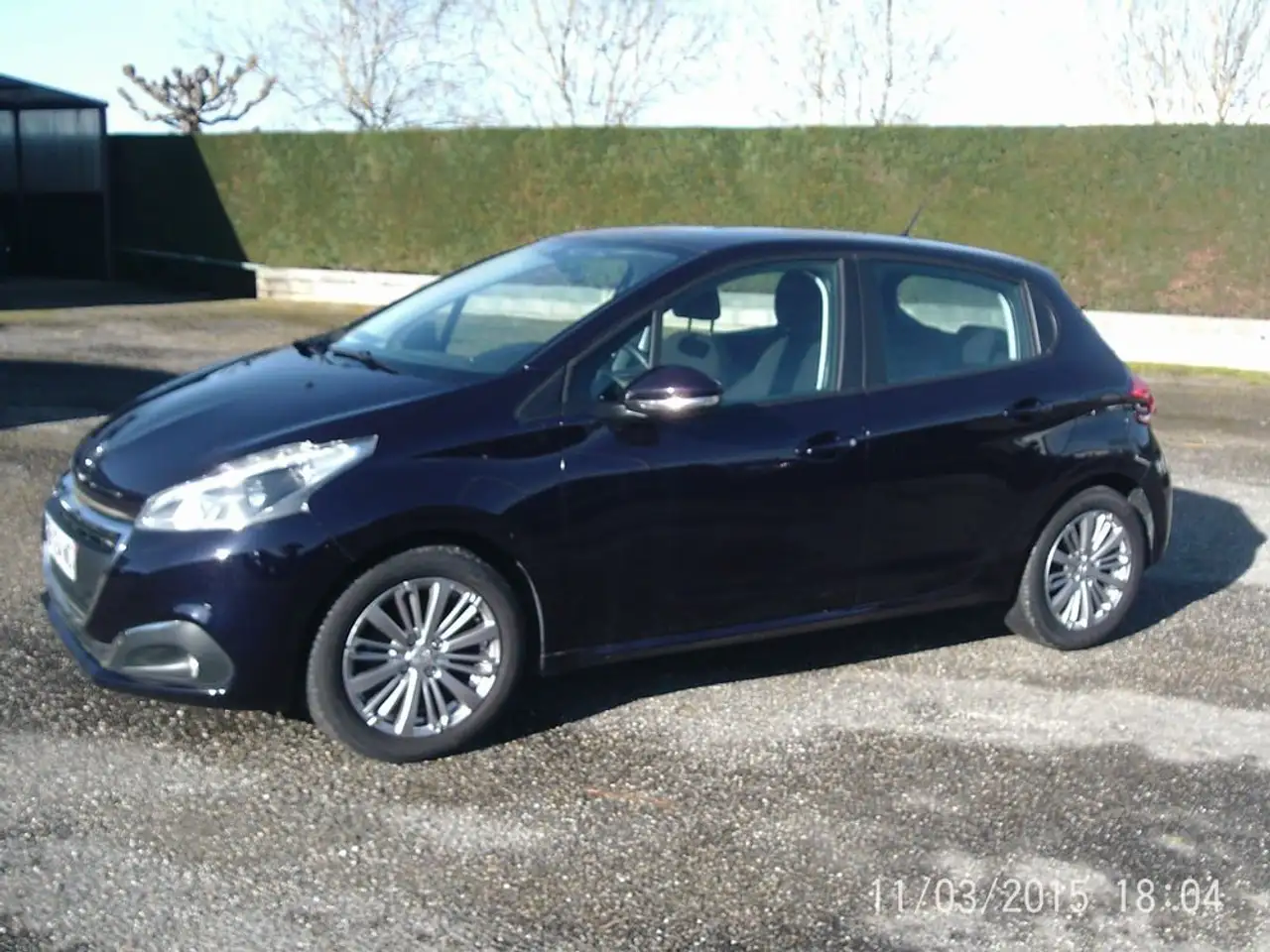 Peugeot 208 208 — photo 2
