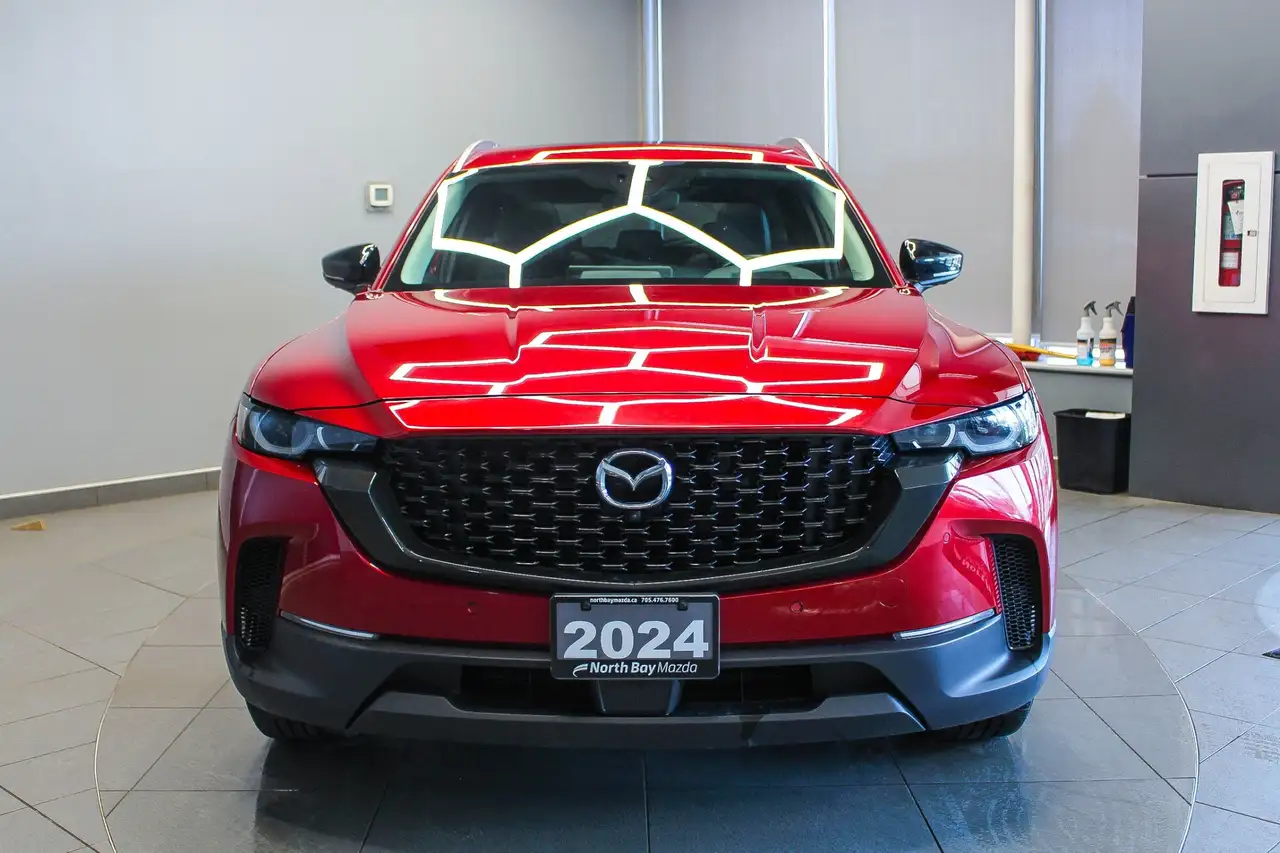 Mazda CX-50 снимка Mazda CX-50