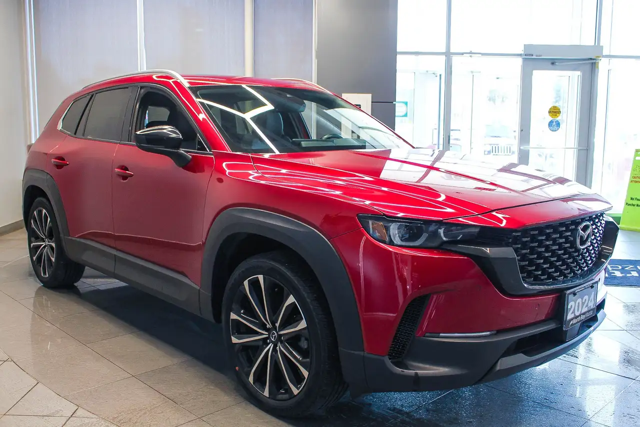 Mazda CX-50 снимка Mazda CX-50