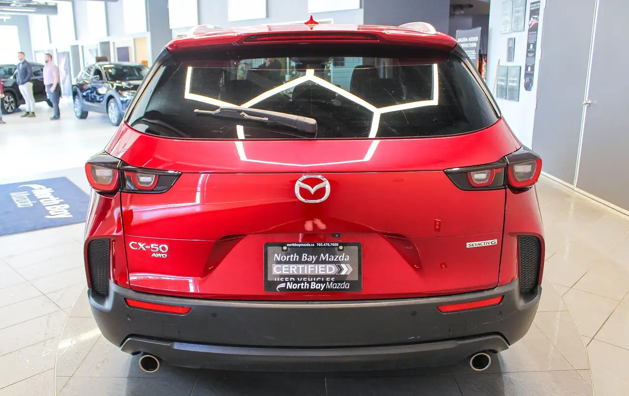 Mazda CX-50 снимка Mazda CX-50