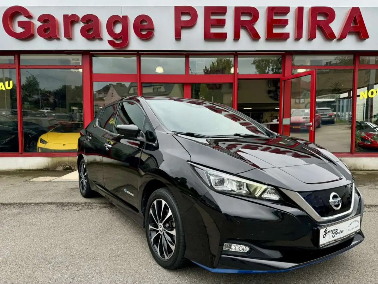 Nissan Leaf TEKNA CUIR NAVI 1 HAND FULL ELECTRIQUE Zwart - 1