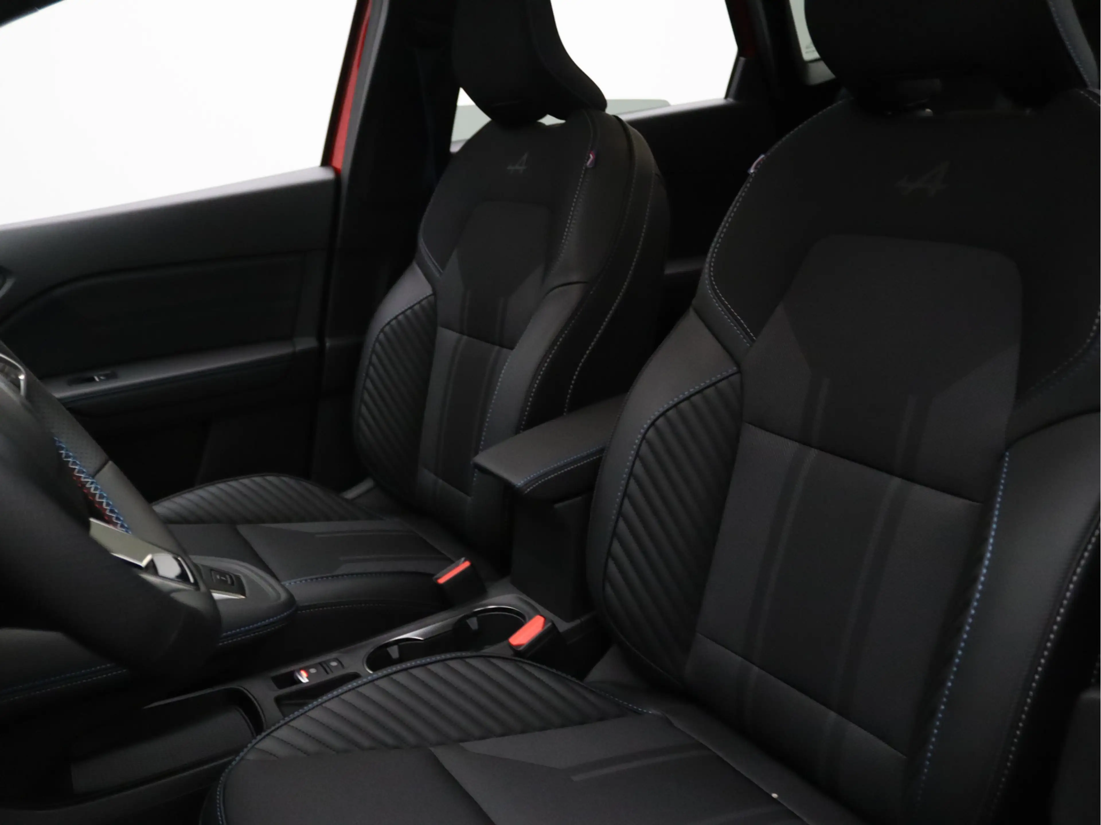 Renault Symbioz 1.8 E-Tech full hybrid 160 esprit Alpine Harman Ka — photo 4