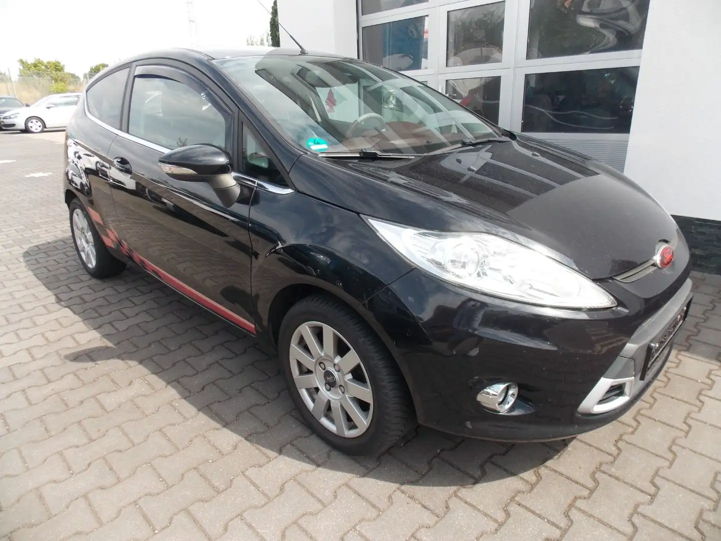 Ford Fiesta Titanium Individual 1.6 TDCi Noir - 1