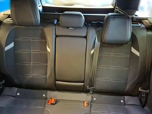 Opel Astra view 14
