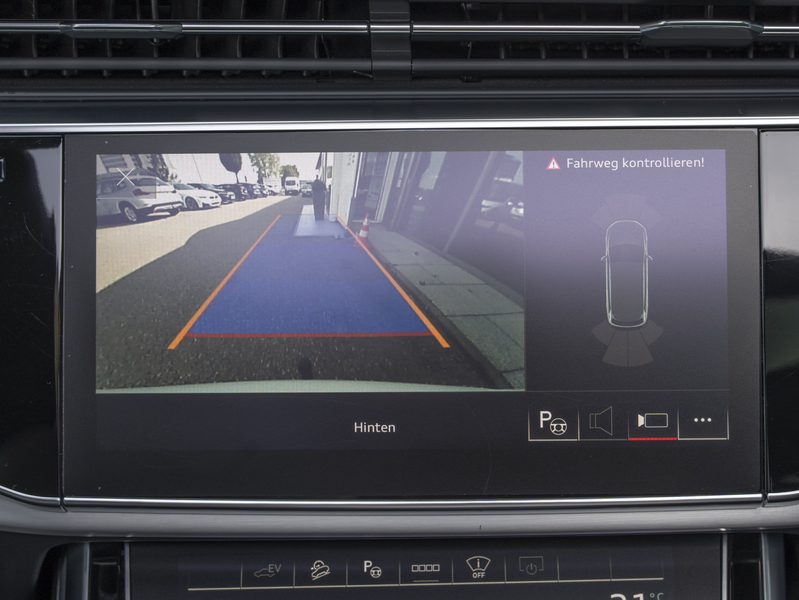 Audi Q7 55 TFSIe S-Line Sport PANO B&O HUD MATRIX ACC — photo 7
