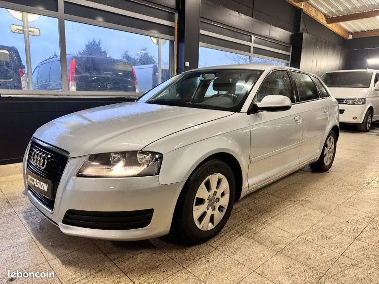 Audi A3 1.6 TDI 105CH DPF START-STOP AMBIENTE 3P