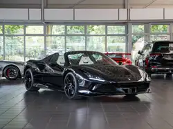 Ferrari F8 DCT Carbon