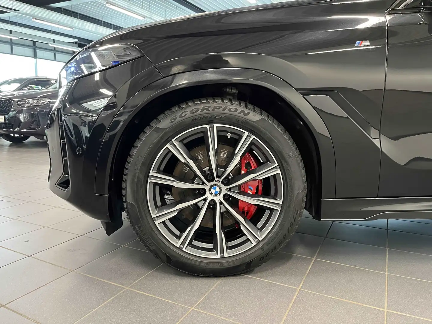 BMW X6 xDrive40d M Sport HUD PANO ACC AHK 360°KAM Noir - 2