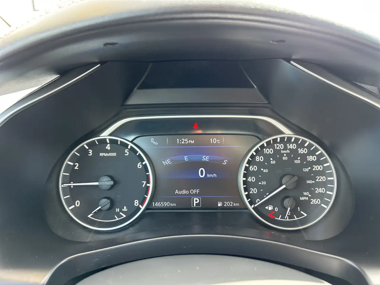 Nissan Murano снимка Nissan Murano