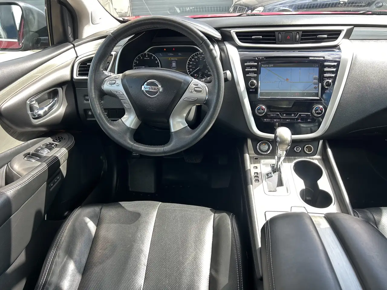 Nissan Murano снимка Nissan Murano