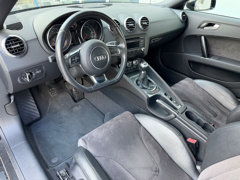 Audi TT 1.8 TFSI Roadster/Cabrio S-Line — photo 13