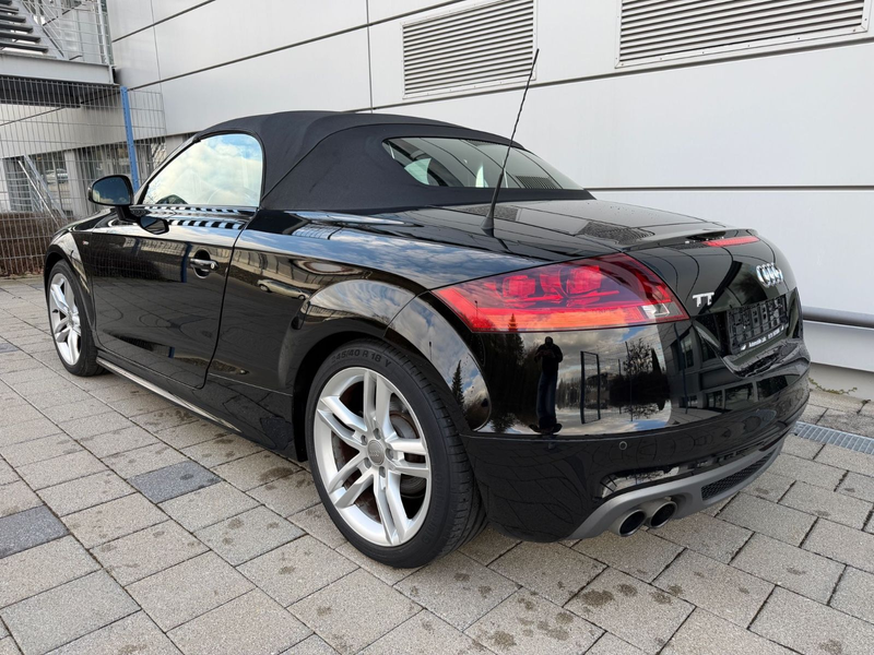 Audi TT 1.8 TFSI Roadster/Cabrio S-Line — photo 7
