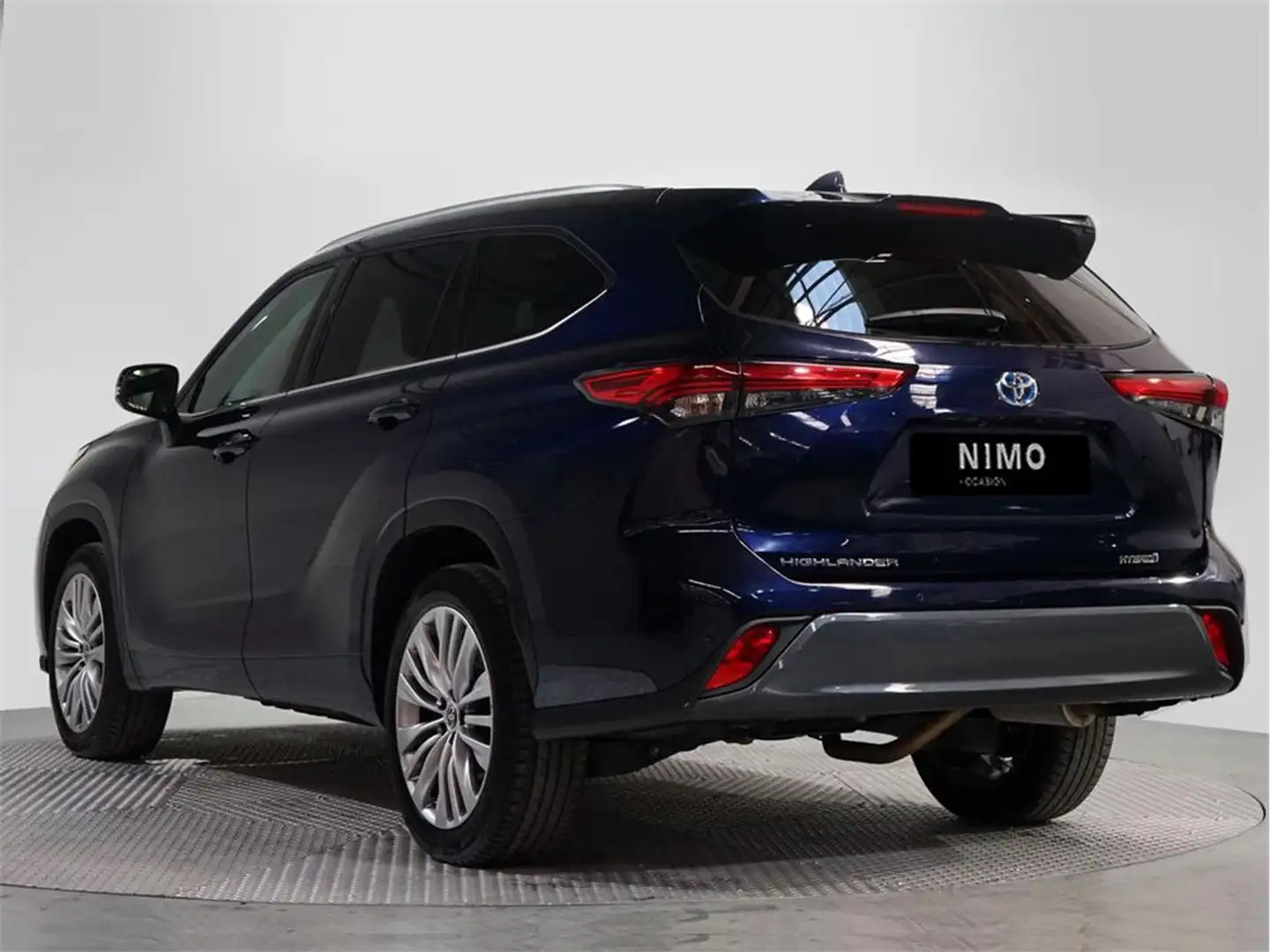 Toyota Highlander Advance - 2