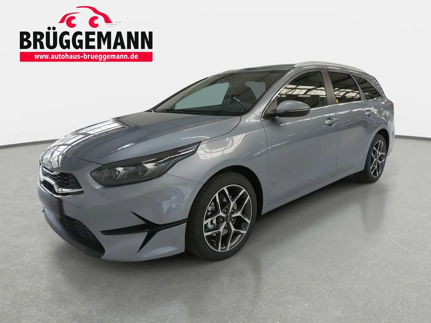 Kia Ceed SW / cee'd SW CEED SW 1.5 T-GDI DCT7 ULTIMATE EDITION MJ25 STYLE Silber - 1