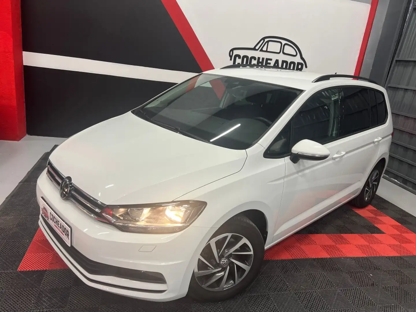 Volkswagen Touran 2.0TDI CR BMT Advance DSG7 110kW Blanco - 2