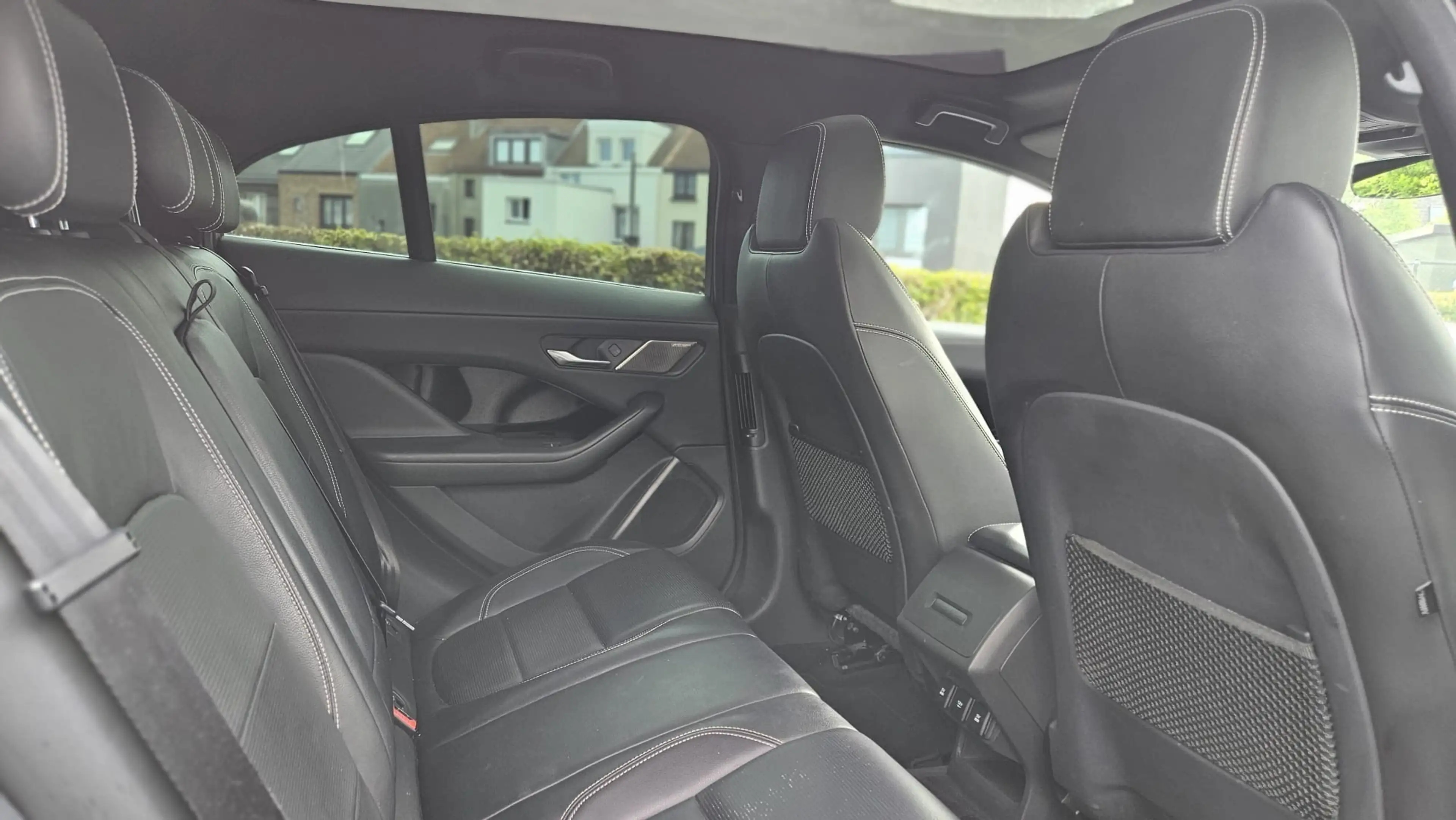 Jaguar I-Pace *** 90 kWh - EV400 HP - 92.000 km - 1 Owner - Garantie *** — photo 10