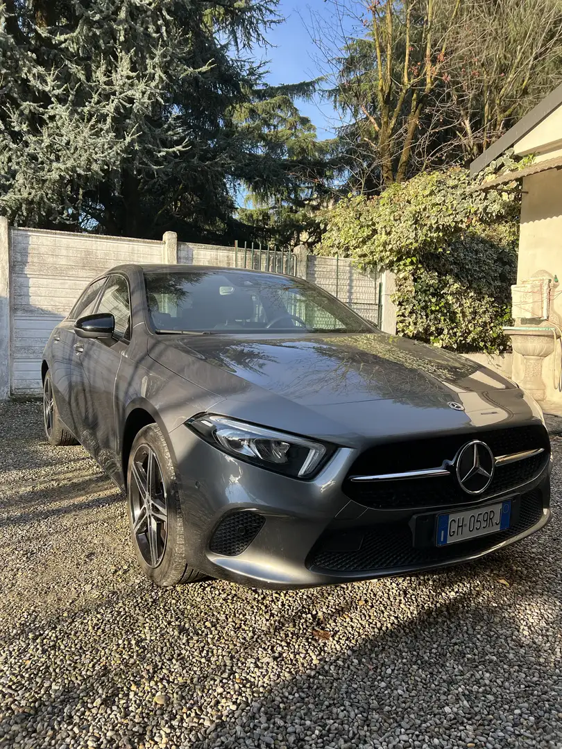 Mercedes-Benz A 250 e phev (eq-power) Business auto - 1