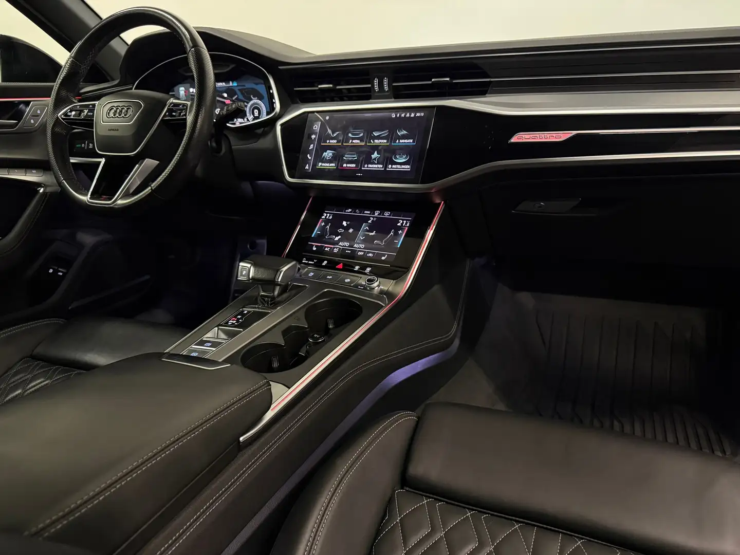 Audi A6 Avant 55 TFSI e quattro Competition Pano B&O RS St Gris - 2