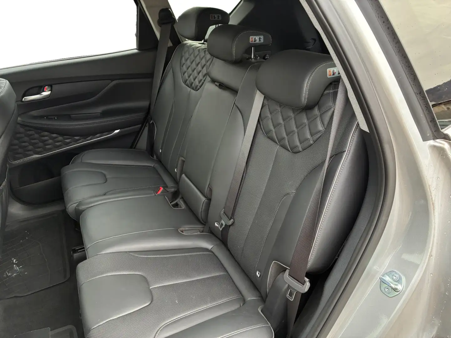 Hyundai SANTA FE SANTA FE PHEV PRL 4W Silber - 2