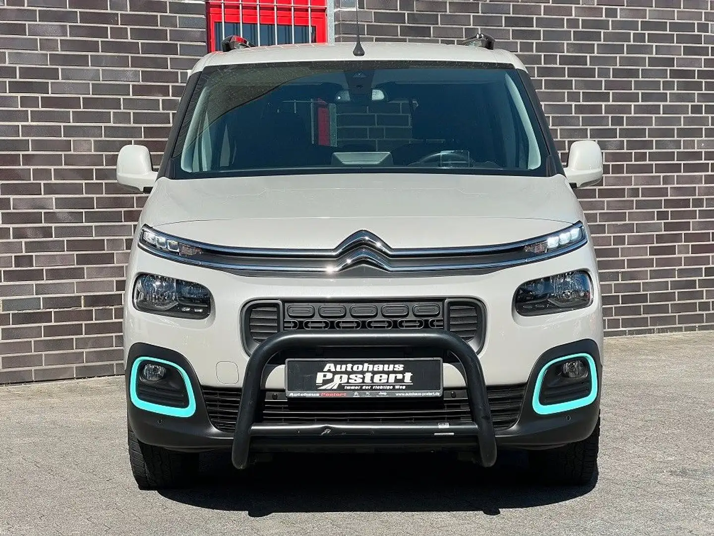 Citroen Berlingo Shine MShine Automatik Beige - 2