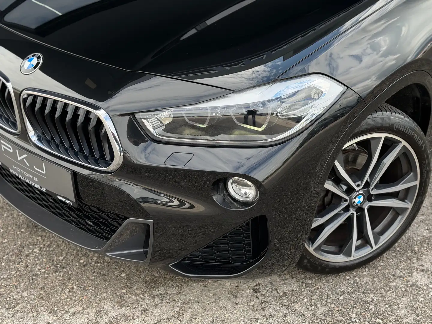 BMW X2 X2 sDrive M-Sport 18d Aut. Schwarz - 2