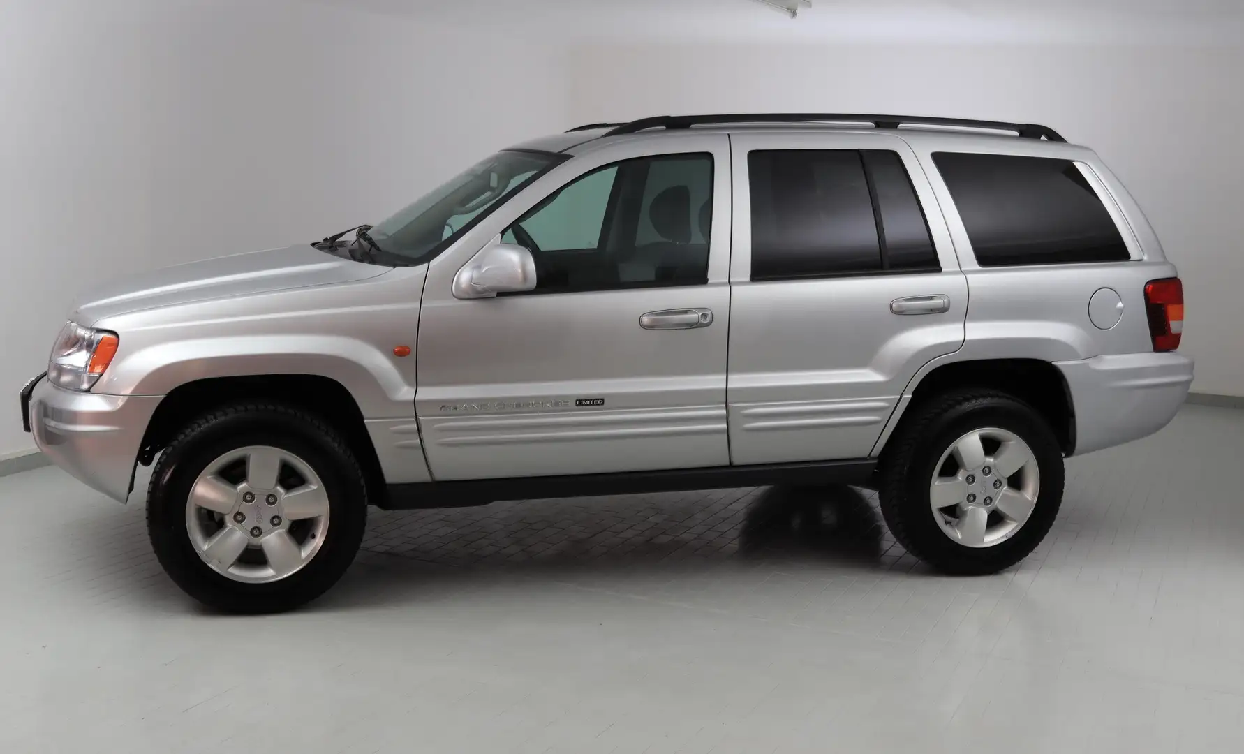 Jeep Grand Cherokee 2.7 CRD Argento - 2