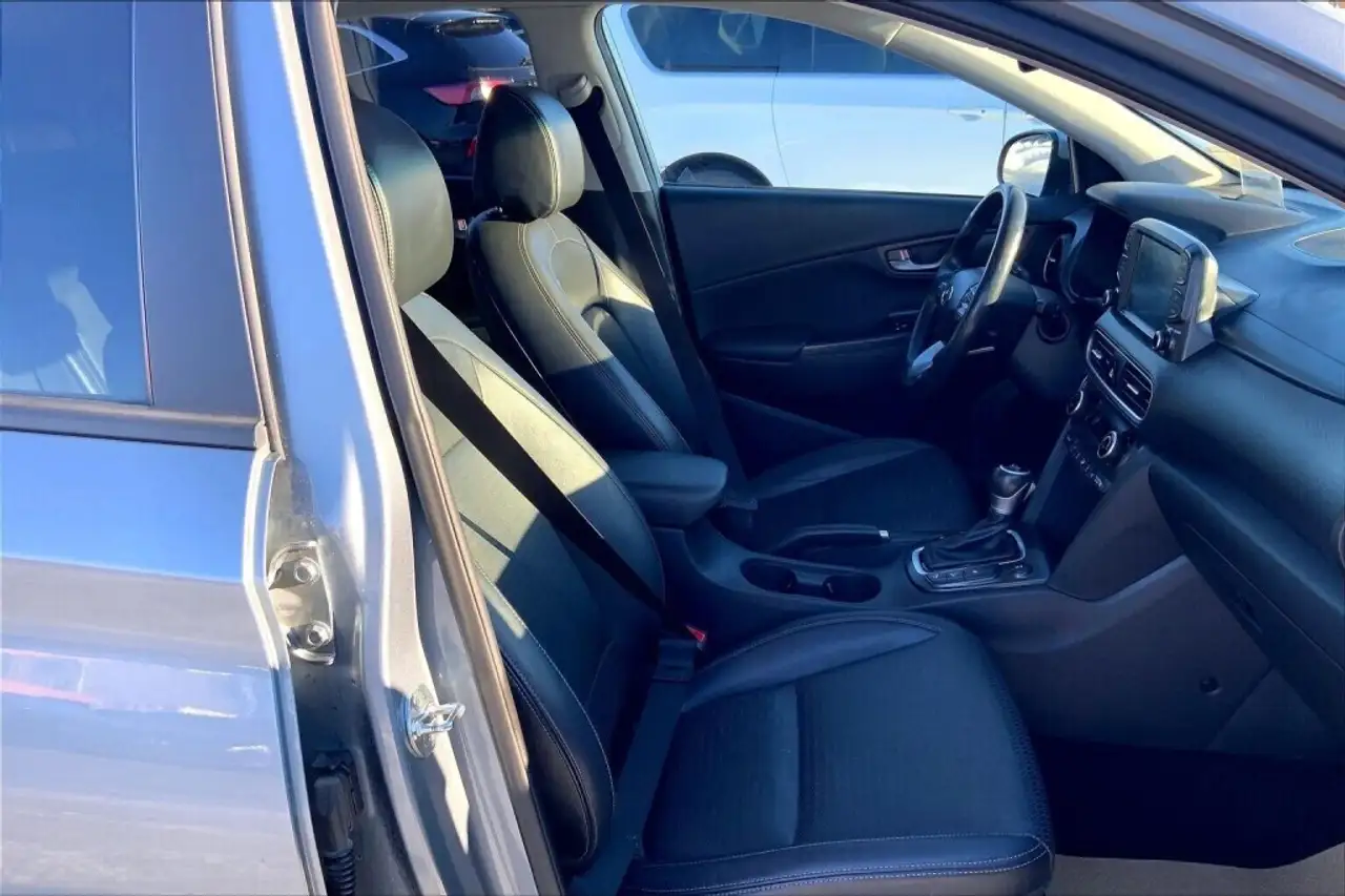 Hyundai KONA снимка Hyundai KONA