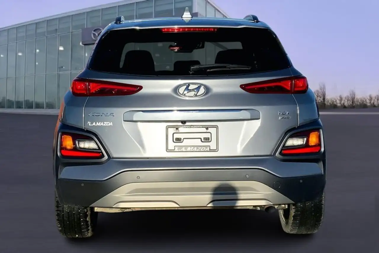 Hyundai KONA снимка Hyundai KONA