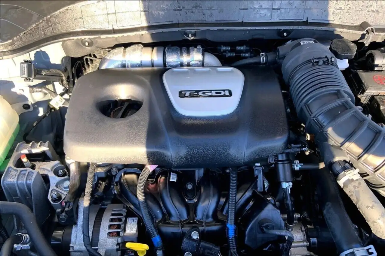 Hyundai KONA снимка Hyundai KONA
