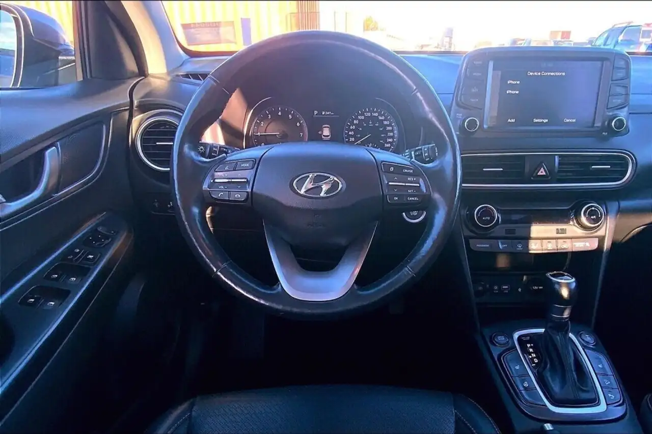 Hyundai KONA снимка Hyundai KONA