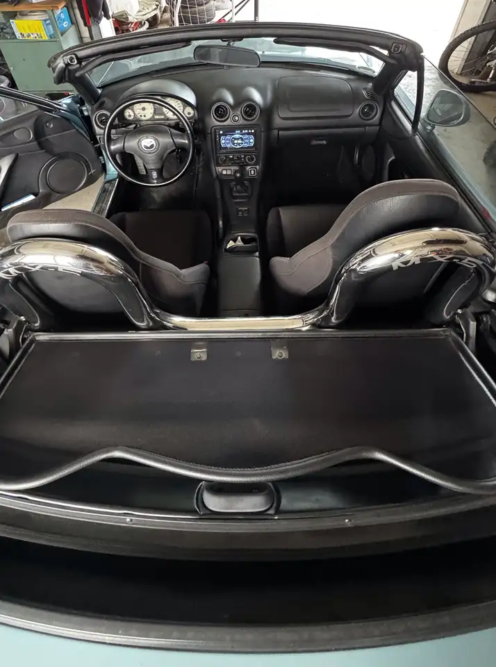 Mazda MX-5 1.6i 16V, foto 4