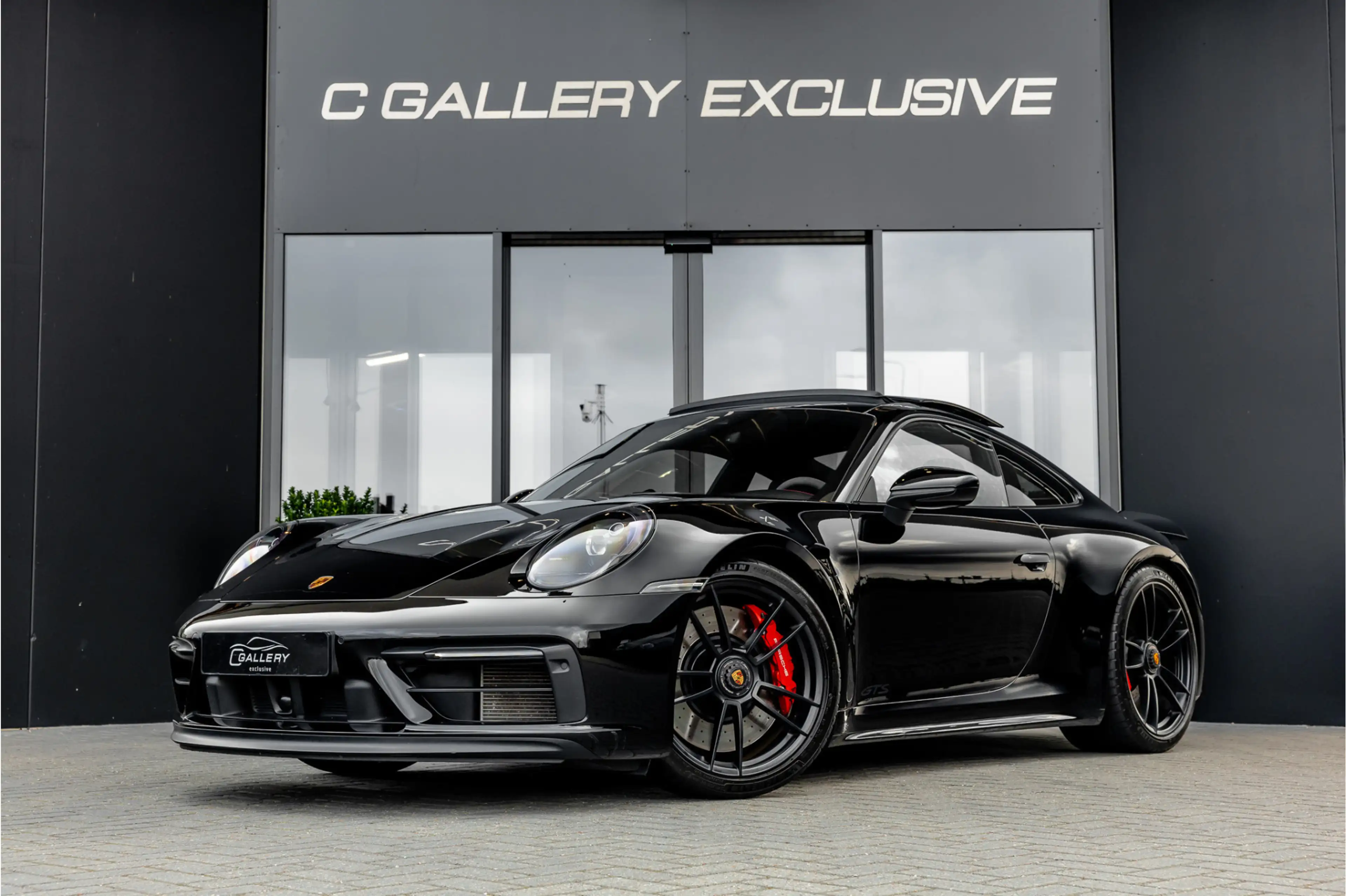 Porsche 992 3.0 Carrera 4 GTS - BTW | Sport Chrono + | Panoram — photo 3