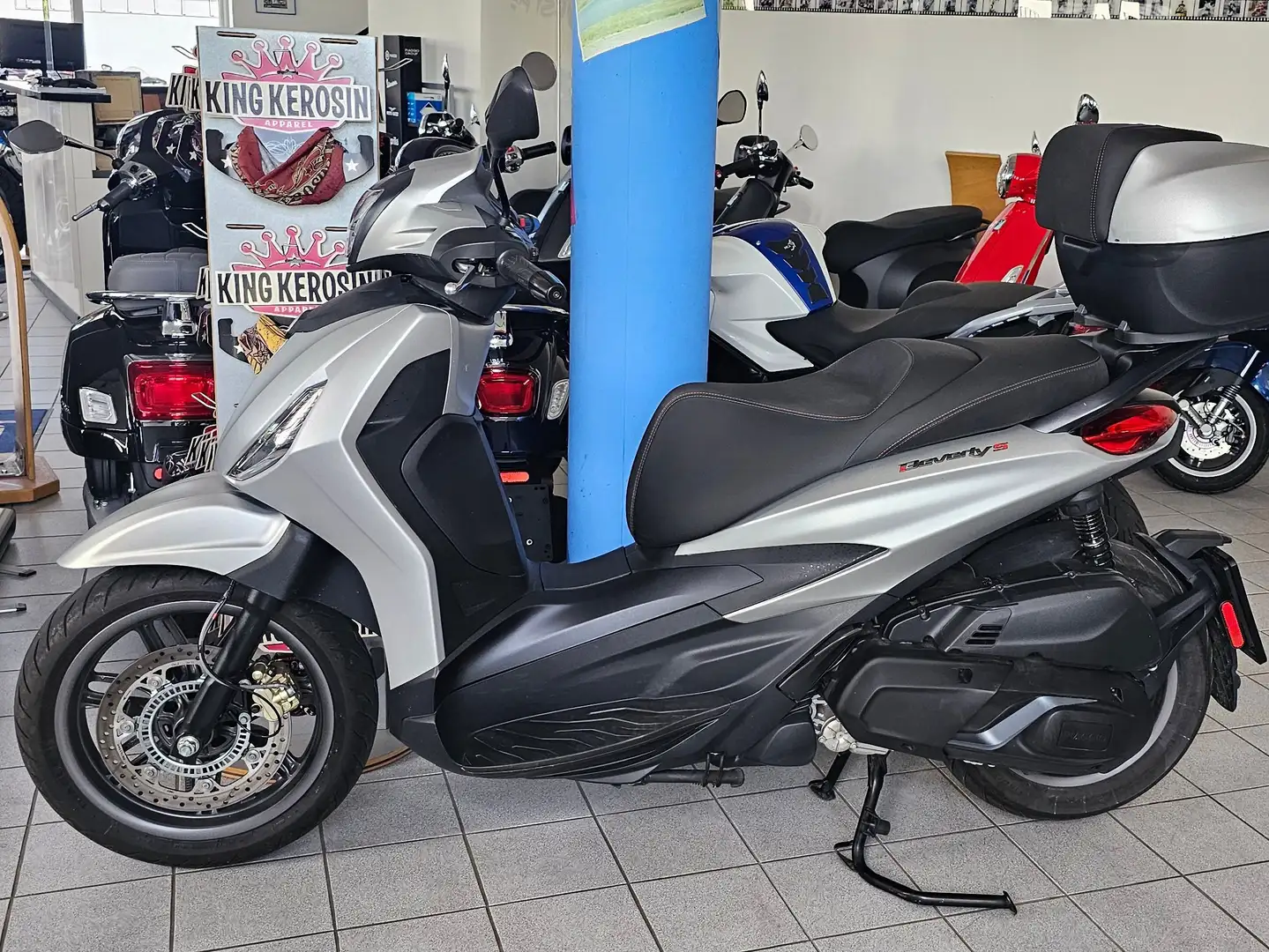 Piaggio Beverly 400 S Sport Grigio - 1